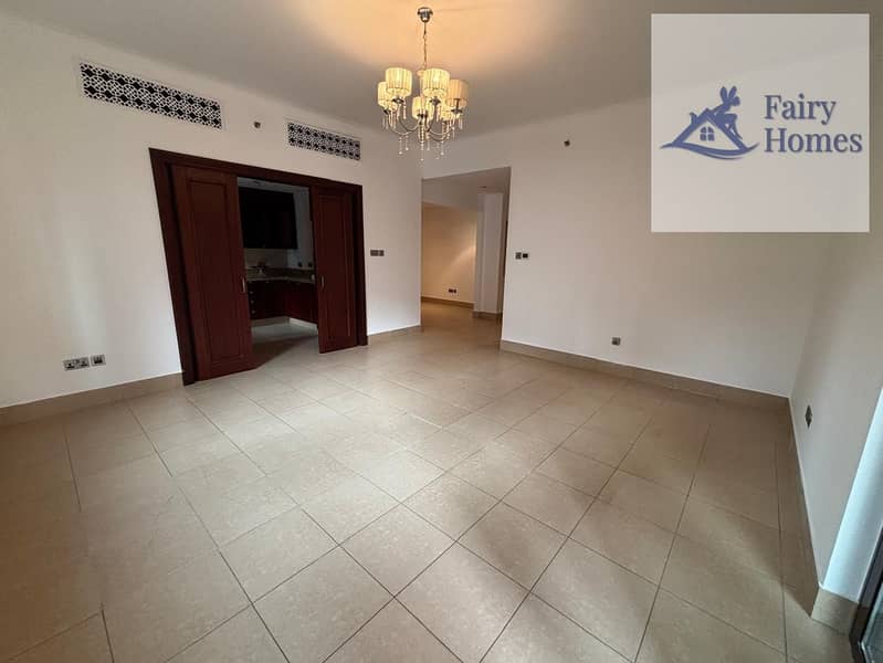 Unfurnished| Spacious Layout| Chiller Free| Pool View