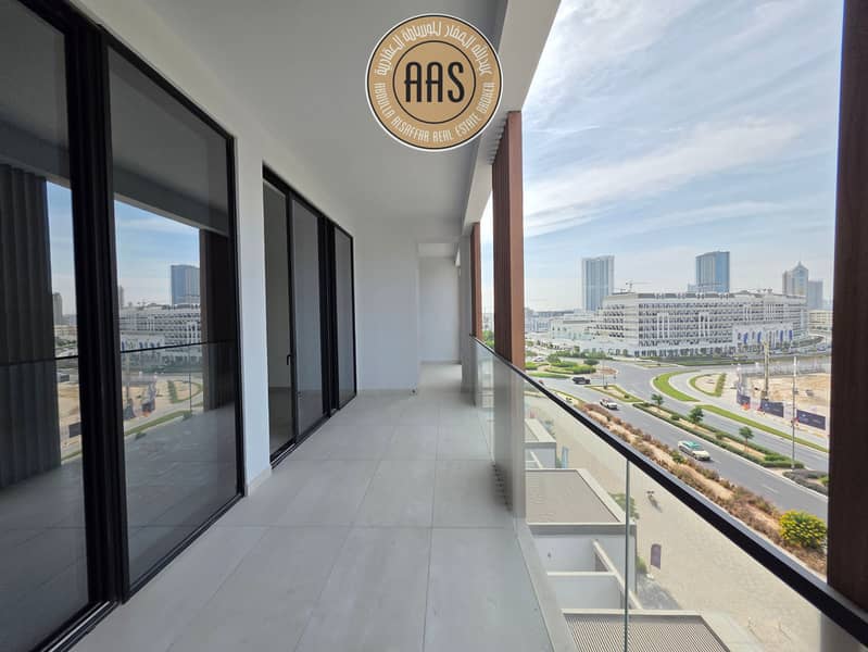 Luxurious 3 Bedroom Hall || Maid's Room || Huge Balcony || In 210K Only