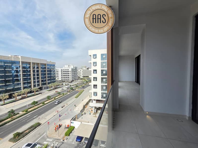 Luxurious 3 Bedroom Hall || Maid's Room || Huge Balcony || In 210K Only