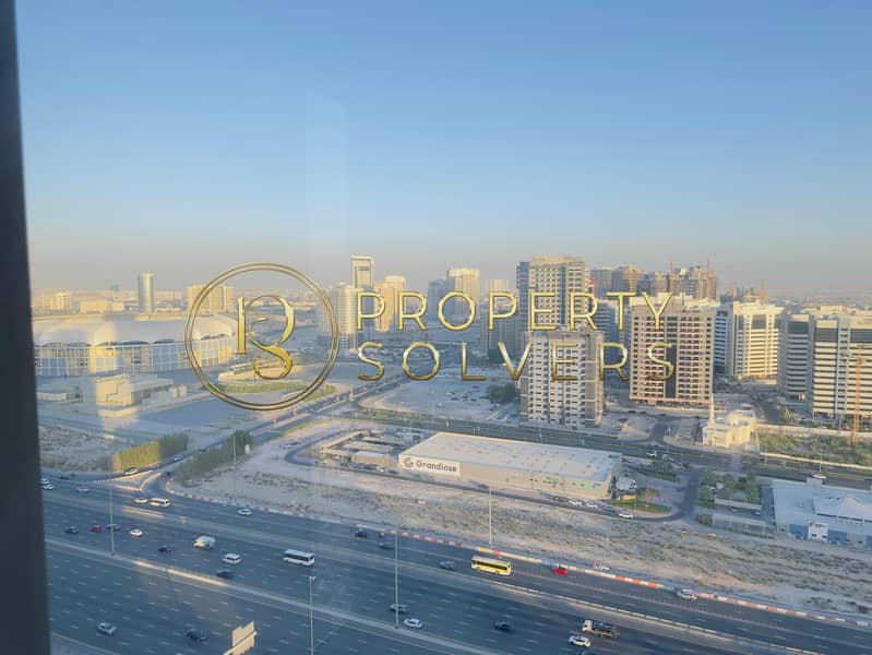 Closed Kitchen | Well-Maintained | Huge layout - Image 16