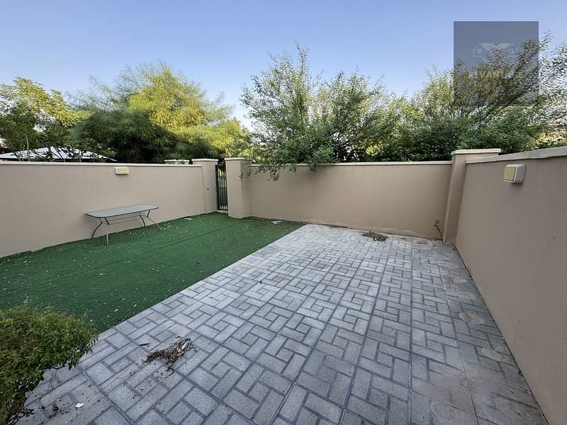 Amazing Location | Big Plot Size | Exclusive Unit - Image 15