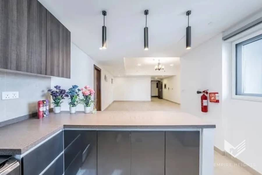 Largest Layout | 2 Parking Spaces | Near Metro - Image 7