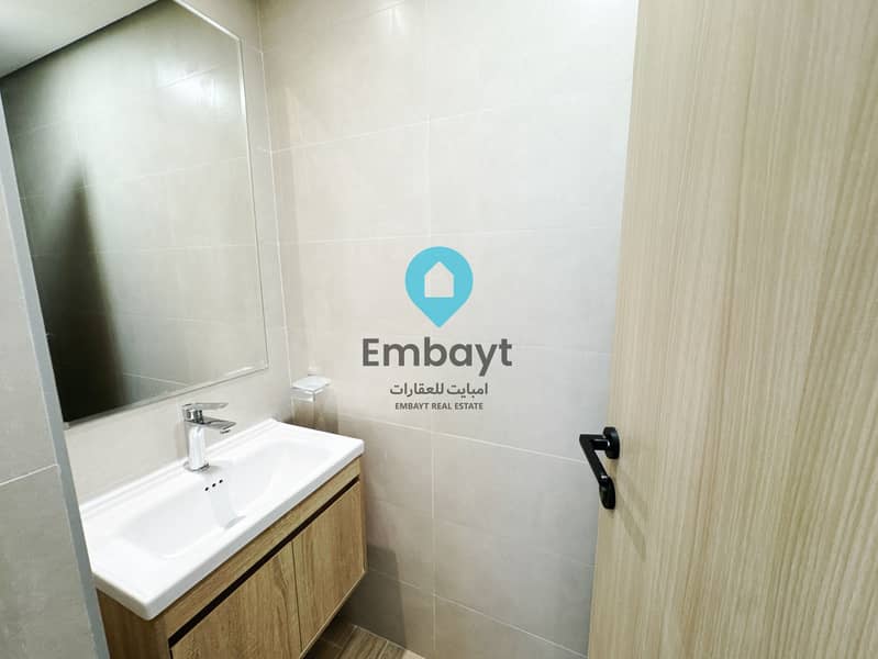 Corner unit | Big plot | Negotiable - Image 9