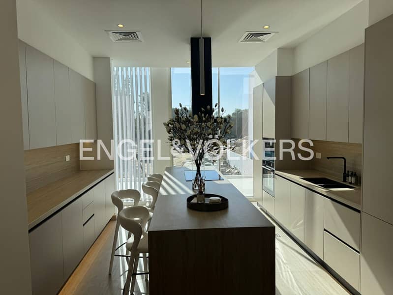 Area Expert l Multiple Units | Exclusive