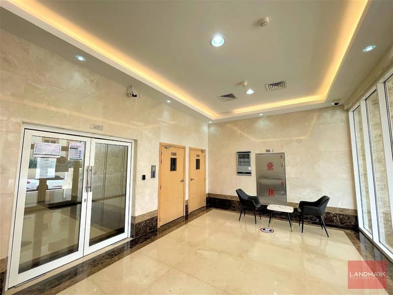 BIG UNIT | WITH TERRACE | FIRST FLOOR - Image 17