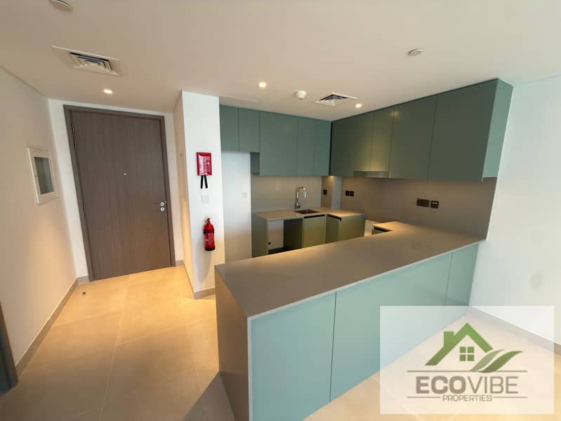 Spacious 1BR | 679 Sqft | Unfurnished | Pool & Park View | Myrtle Al Wasl - Image 6