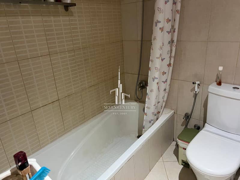 Fully Furnished | Pool View | Big Layout - Image 7