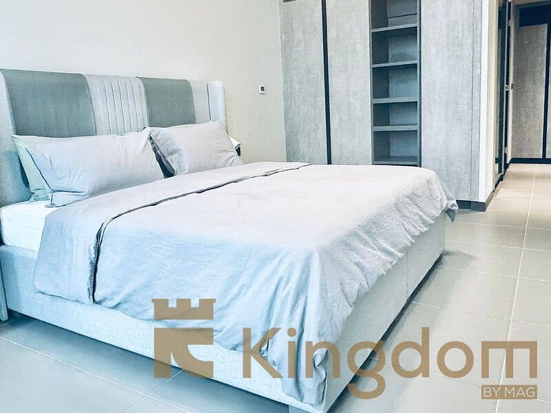 STYLISH 1 BR | LAKEFRONT VIEW | WALK TO METRO - Image 8