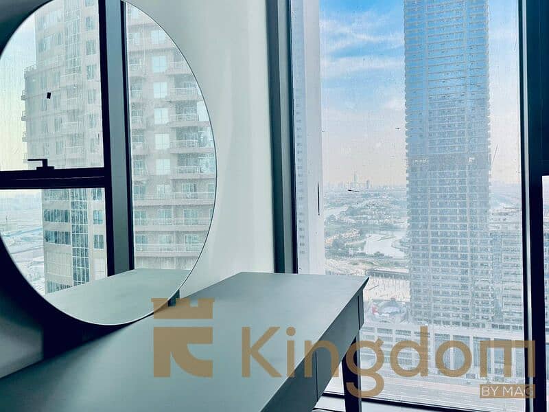 STYLISH 1 BR | LAKEFRONT VIEW | WALK TO METRO - Image 11