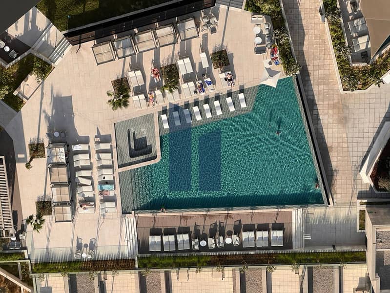 Canal View | Prime Location | High Floor