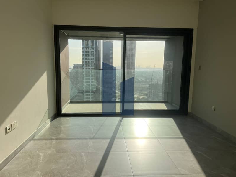 Canal View | Prime Location | High Floor