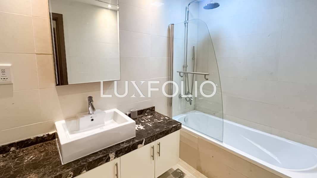 Chiller Free | Full Marina View | 19th January - Image 18