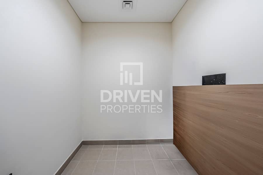 Elegant Modern Layout | Motivated Seller | Vacant - Image 21