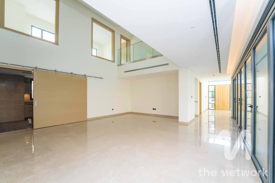 FOREST VILLA | BRILLIANT LOCATION | LUXURY FINISH