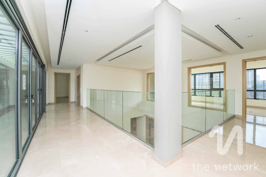 FOREST VILLA | BRILLIANT LOCATION | LUXURY FINISH - Image 9