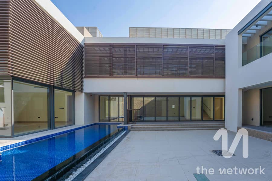 FOREST VILLA | BRILLIANT LOCATION | LUXURY FINISH - Image 24