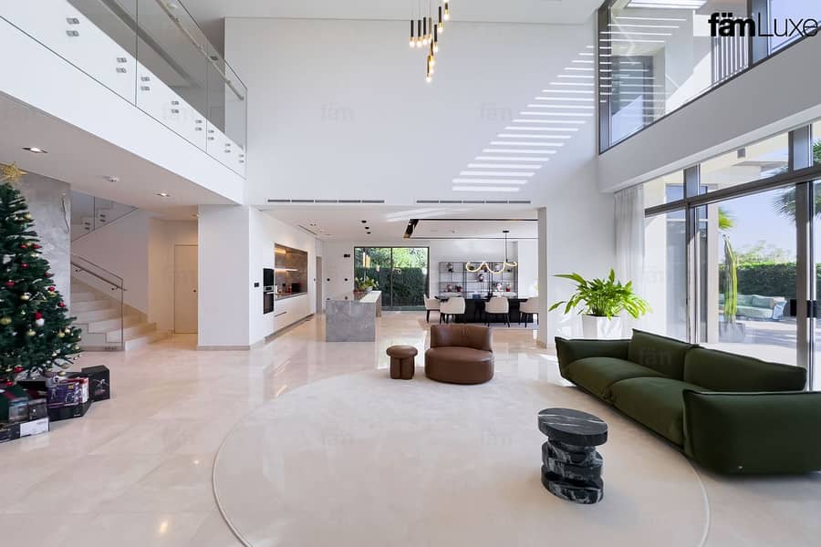 Best Price | Samart Home | On Park | Pool | GYM - Image 11