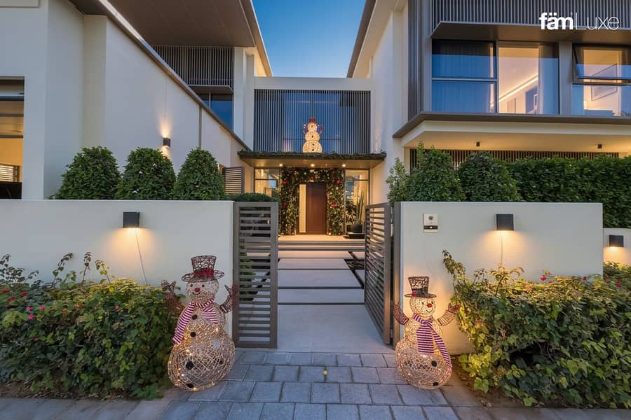 Best Price | Samart Home | On Park | Pool | GYM - Image 21