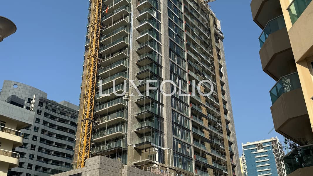 Mid Floor | Marina Living | Genuine Resale