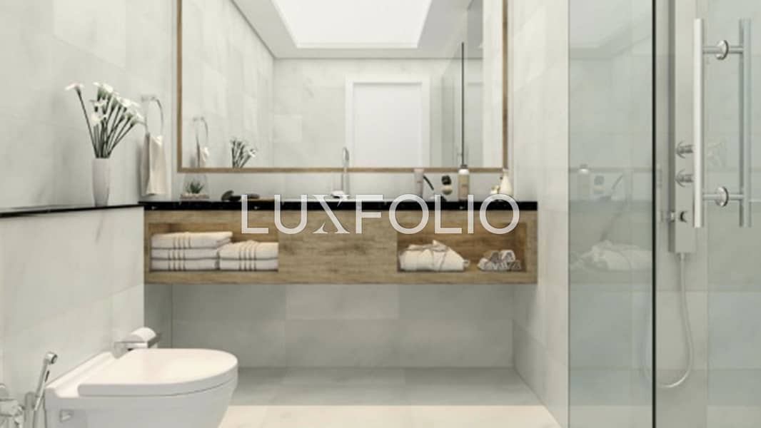 Mid Floor | Marina Living | Genuine Resale - Image 8