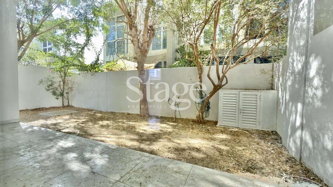 Vacant | Prime Location | Serene Community - Image 18