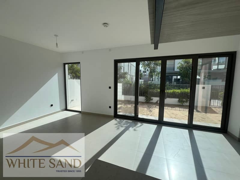 BRAND NEW-READY TO MOVE 5 B/R + MAIDS ROOM G+1 VILLA FOR RENT