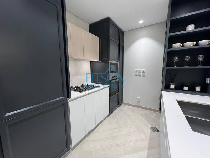 FULLY FURNISHED | DOWNTOWN VIEW | HIGHER FLOOR - Image 8