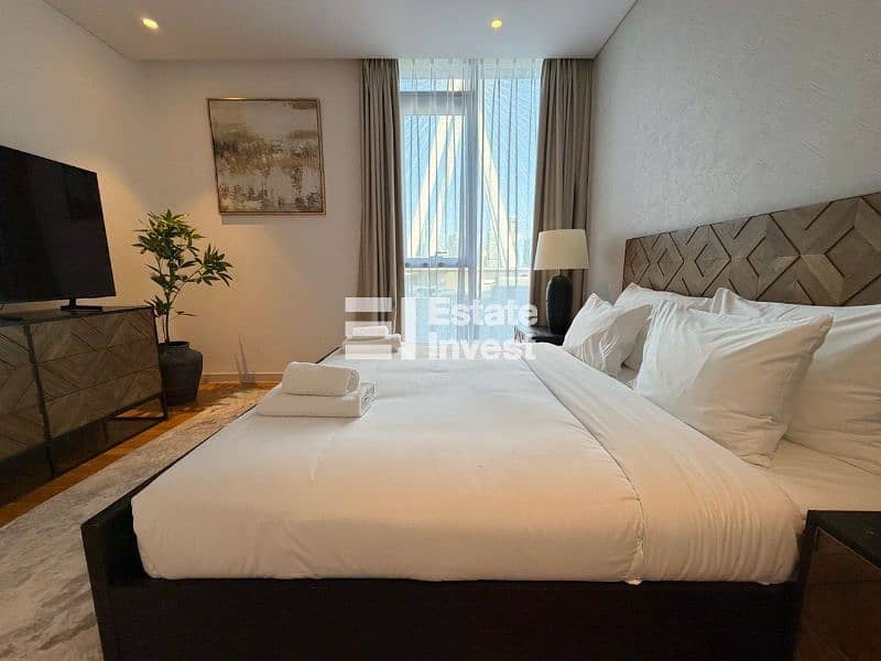 MAID'S ROOM / 2 PARKING SPACES / FULLY FURNISHED