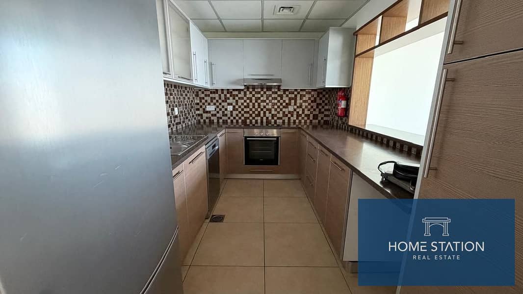 Modern Apartment • Chiller Free • Steps from the Metro - Image 6