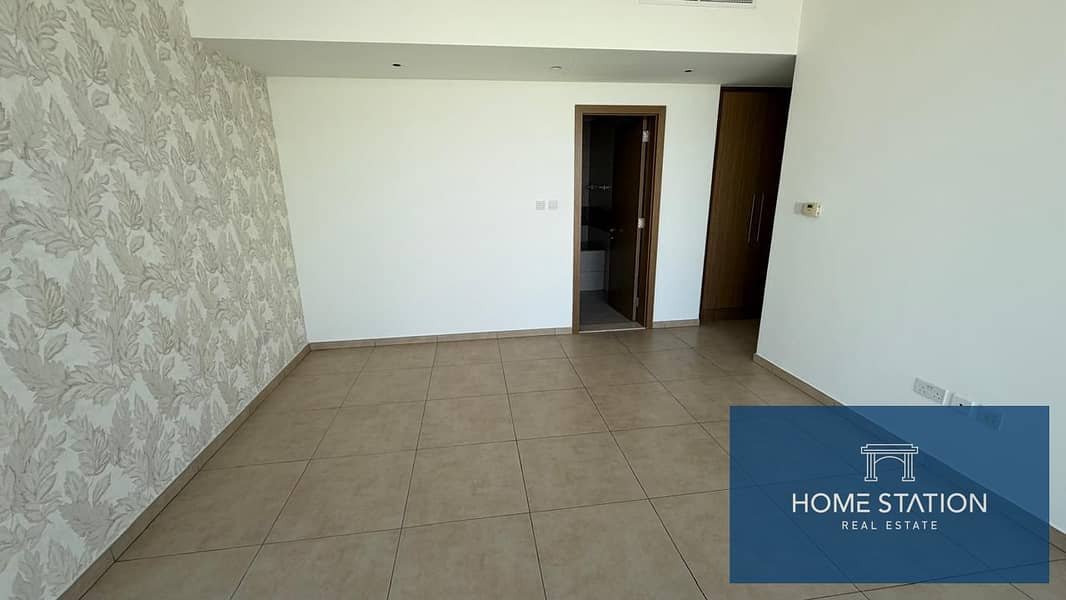 Modern Apartment • Chiller Free • Steps from the Metro - Image 12