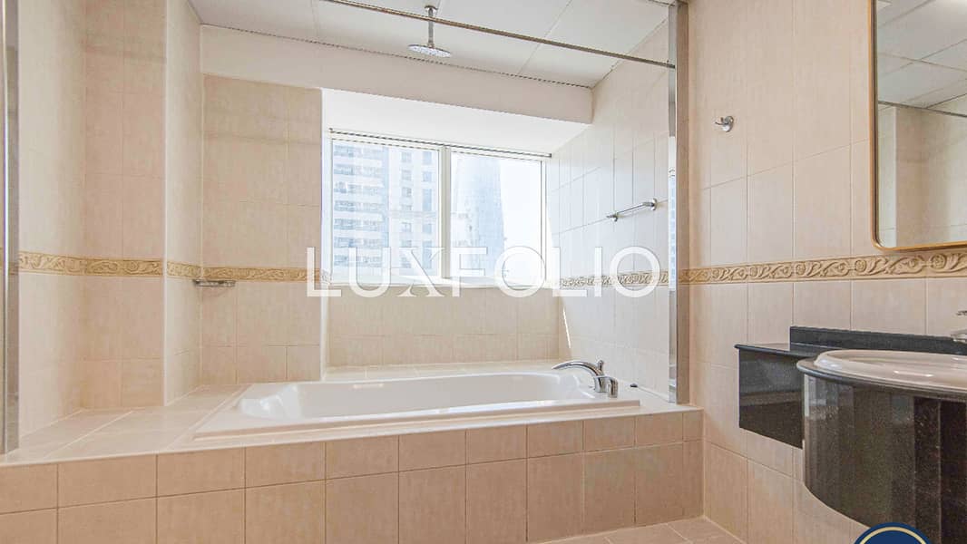 Upgraded | Palm and Sea Views | Available Now - Image 23