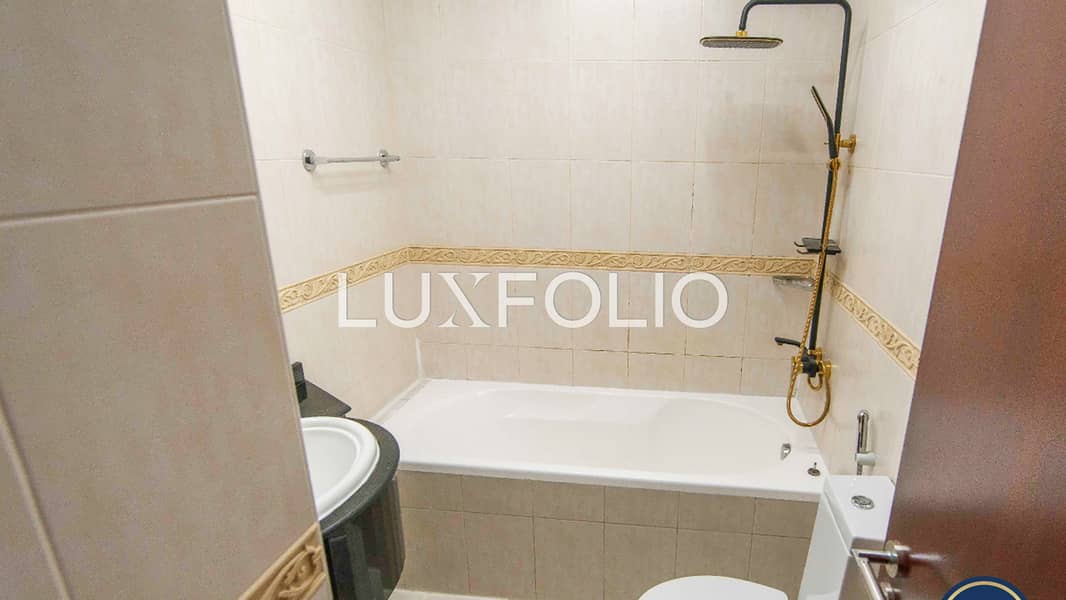 Upgraded | Palm and Sea Views | Available Now - Image 26