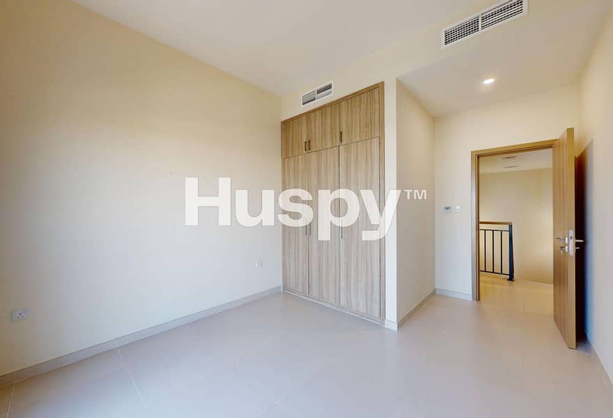 Vacant | Exclusive | Park Backing - Image 9