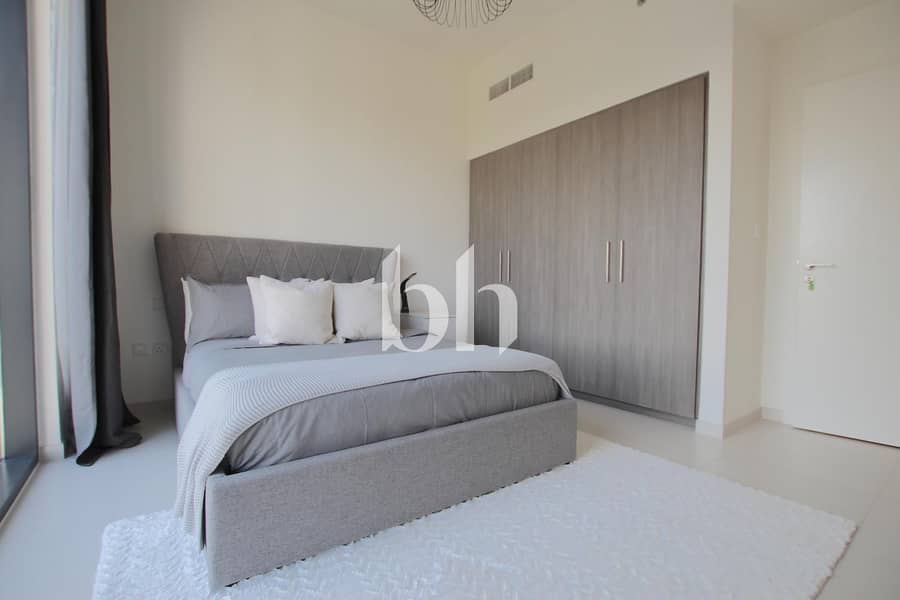 Full Park View | Furnished | Available January - Image 7