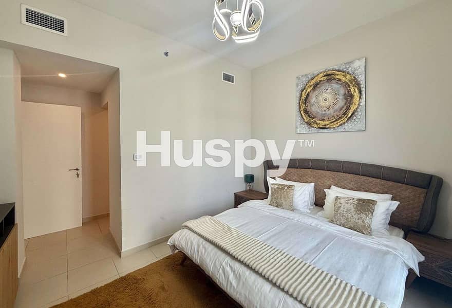 Pool View | Vacant on Transfer | Furnished - Image 7