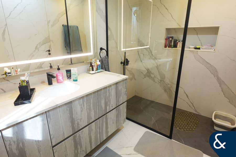 Bigger Plot I Upgraded I Great Location - Image 18