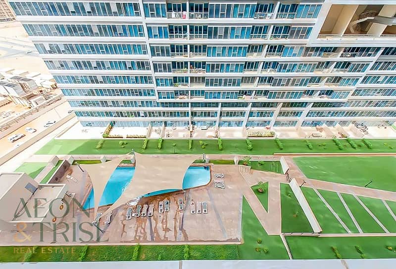 1Bedroom | Skycourt Towers | Higher Floor