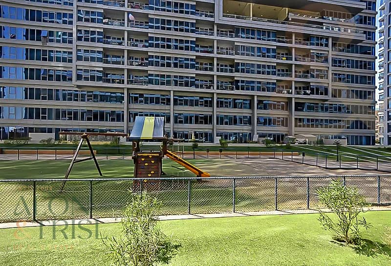 1Bedroom | Skycourt Towers | Higher Floor - Image 12