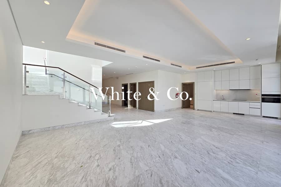 Single Row | Landscaped | Contemporary - Image 10