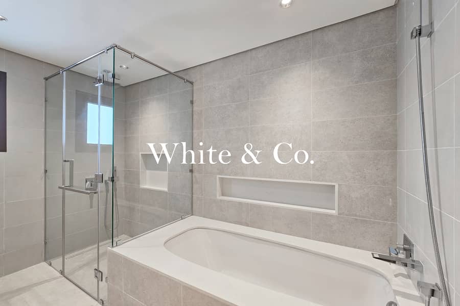 Single Row | Landscaped | Contemporary - Image 20