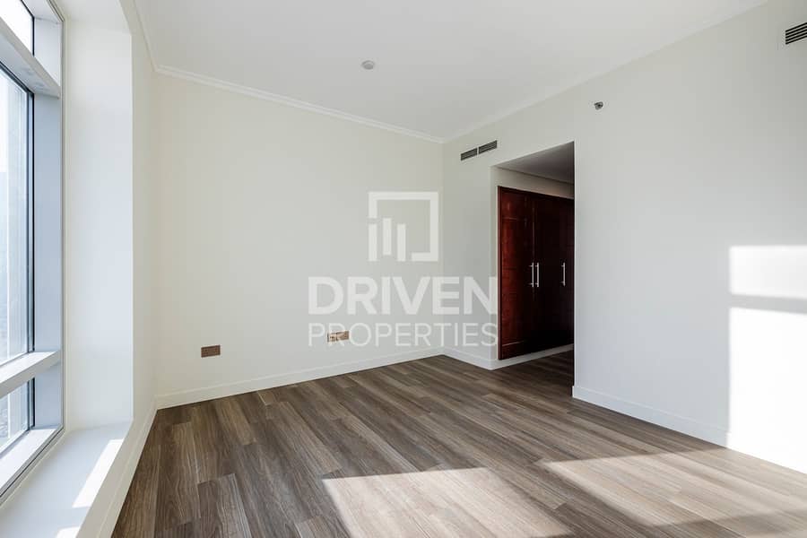 Burj Khalifa View | Upgraded | High Floor - Image 8