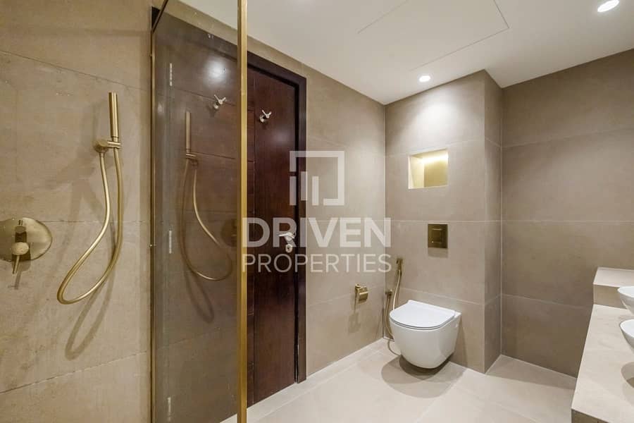 Burj Khalifa View | Upgraded | High Floor - Image 10