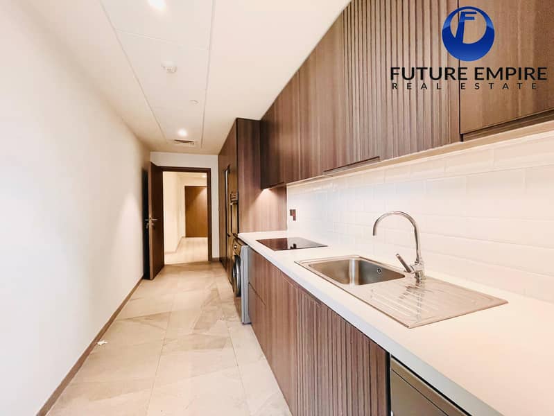 Prime Location | 2-BHK Apartment | Luxurious Unit - Image 11