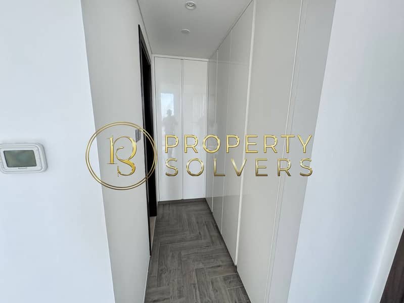 Prime Location | Stunning Views | Spacious - Image 7