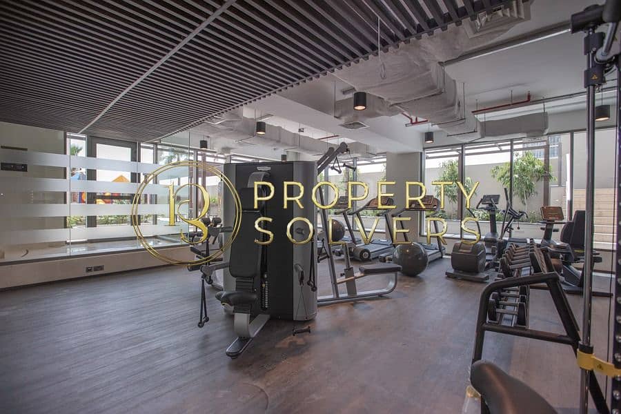 Prime Location | Stunning Views | Spacious - Image 12