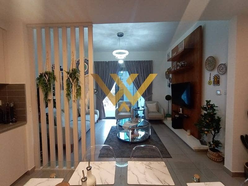 Modern Podium Unit | Garden & Pool View - Image 9