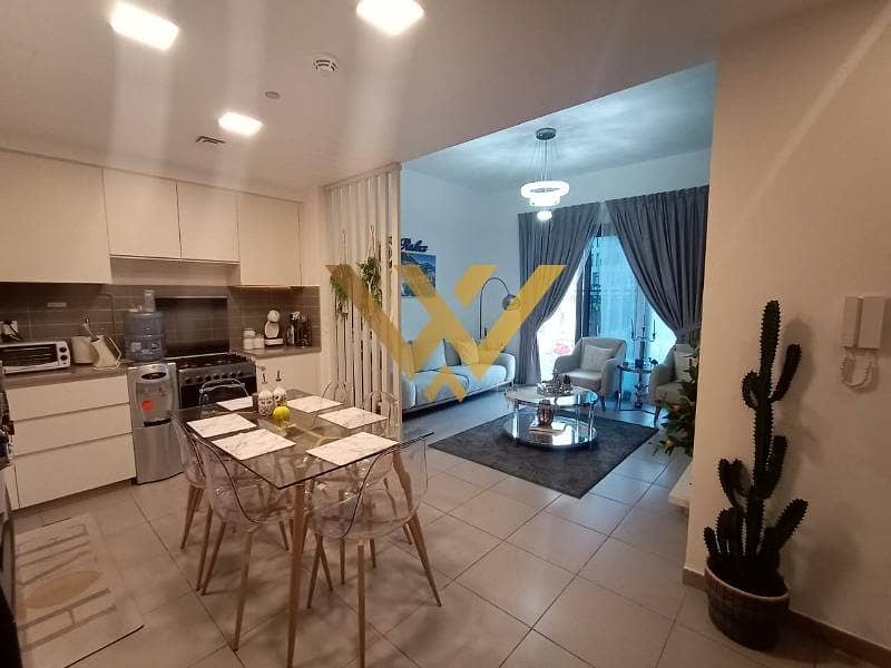 Modern Podium Unit | Garden & Pool View - Image 10