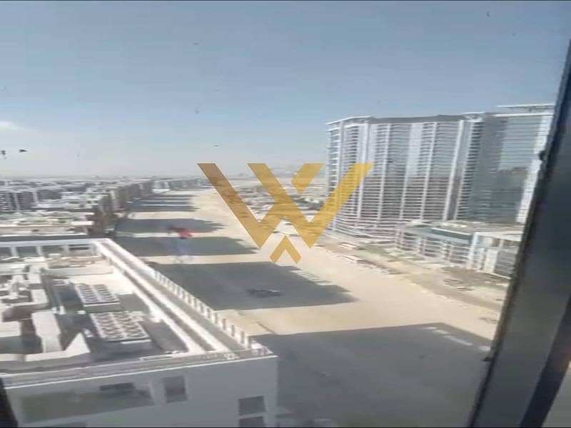 Luxury Corner Apartment | Lagoon Views - Image 6