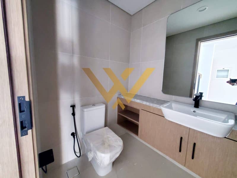 Amazing Location | Near to Amenities | Single Row - Image 14