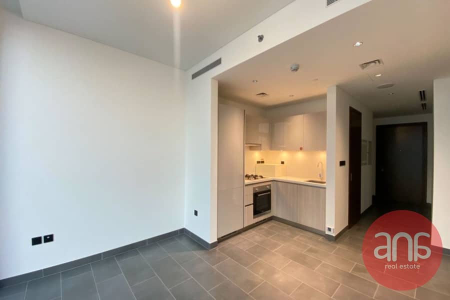 Lagoon Facing | High Floor | BRAND NEW